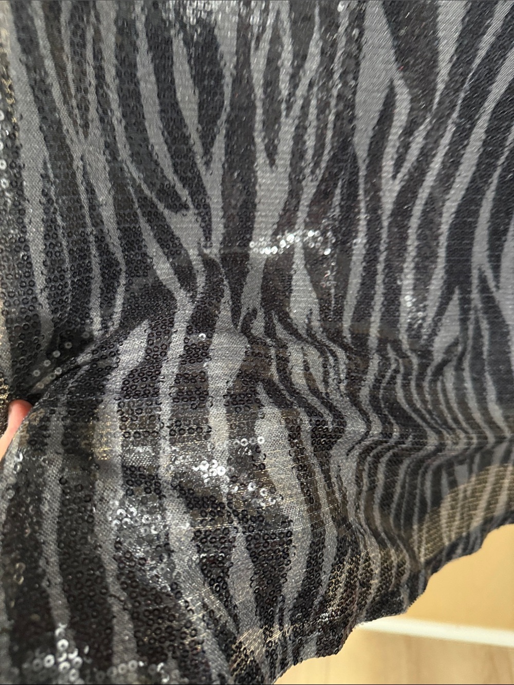 Cable & Gauge Gray Sequined Zebra-Print Cap Sleeve Top - Picture 3 of 9